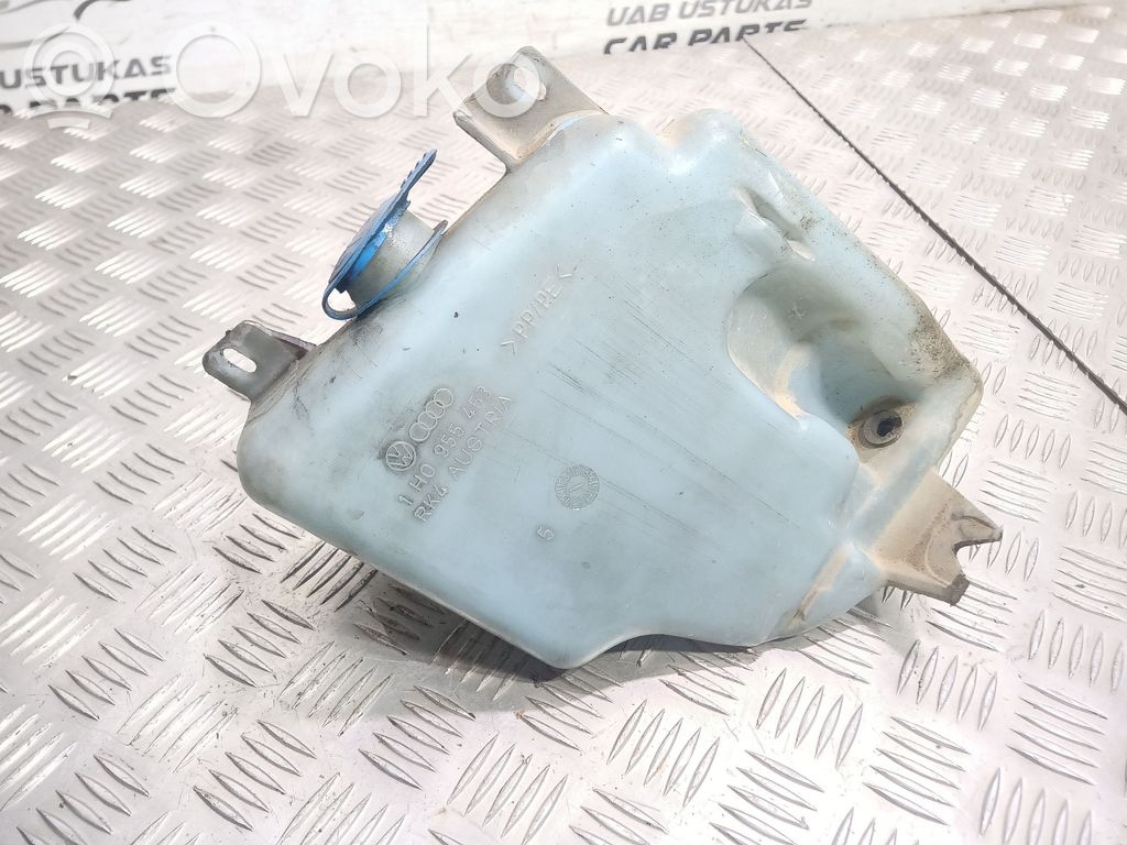 Volkswagen Golf III Wischwasserbehälter 
