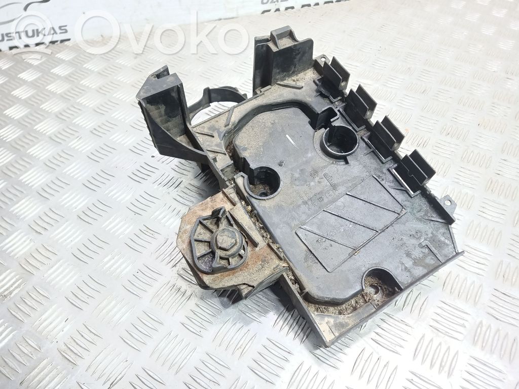 Citroen C5 Akun alusta 