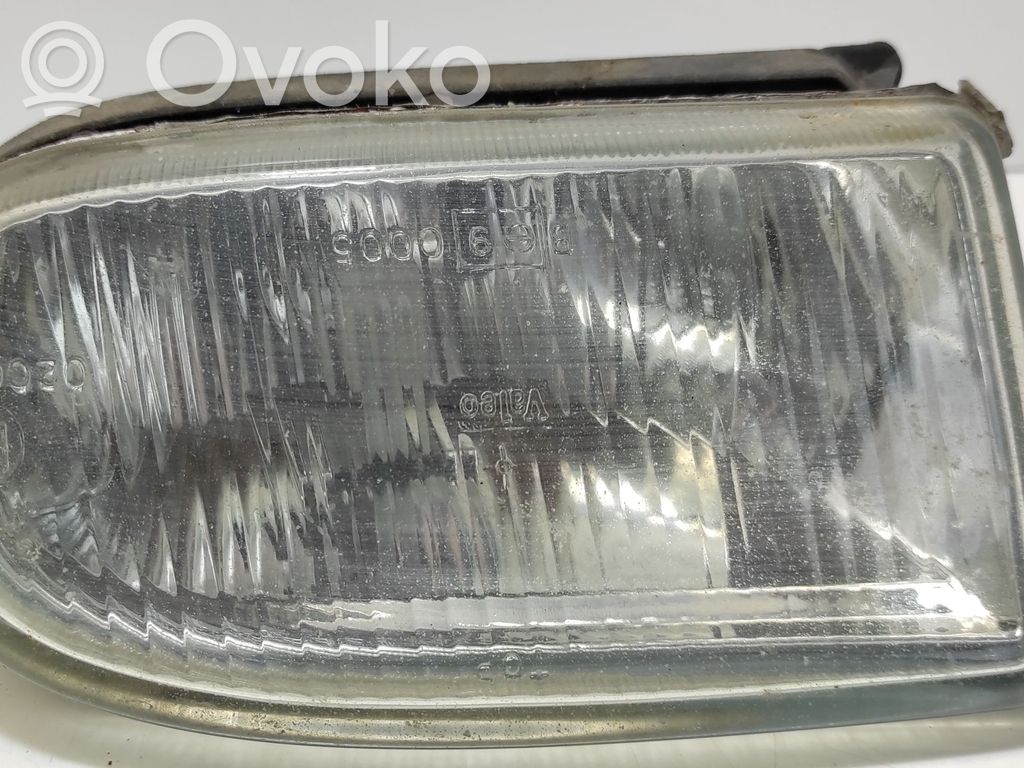 Renault 19 Miglas lukturis priekšā 