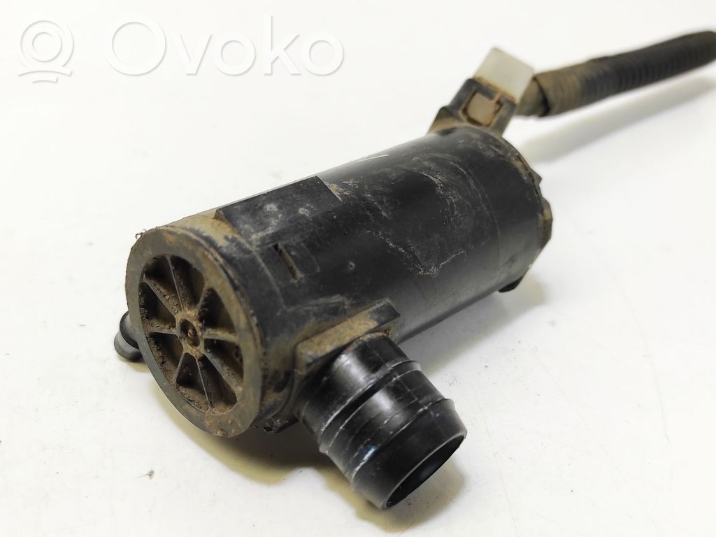 Mazda 626 Windscreen/windshield washer pump 