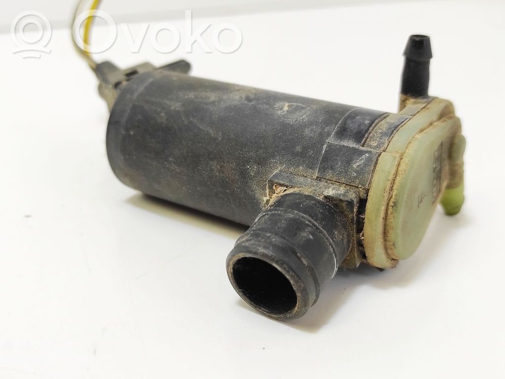Windscreen/windshield washer pump