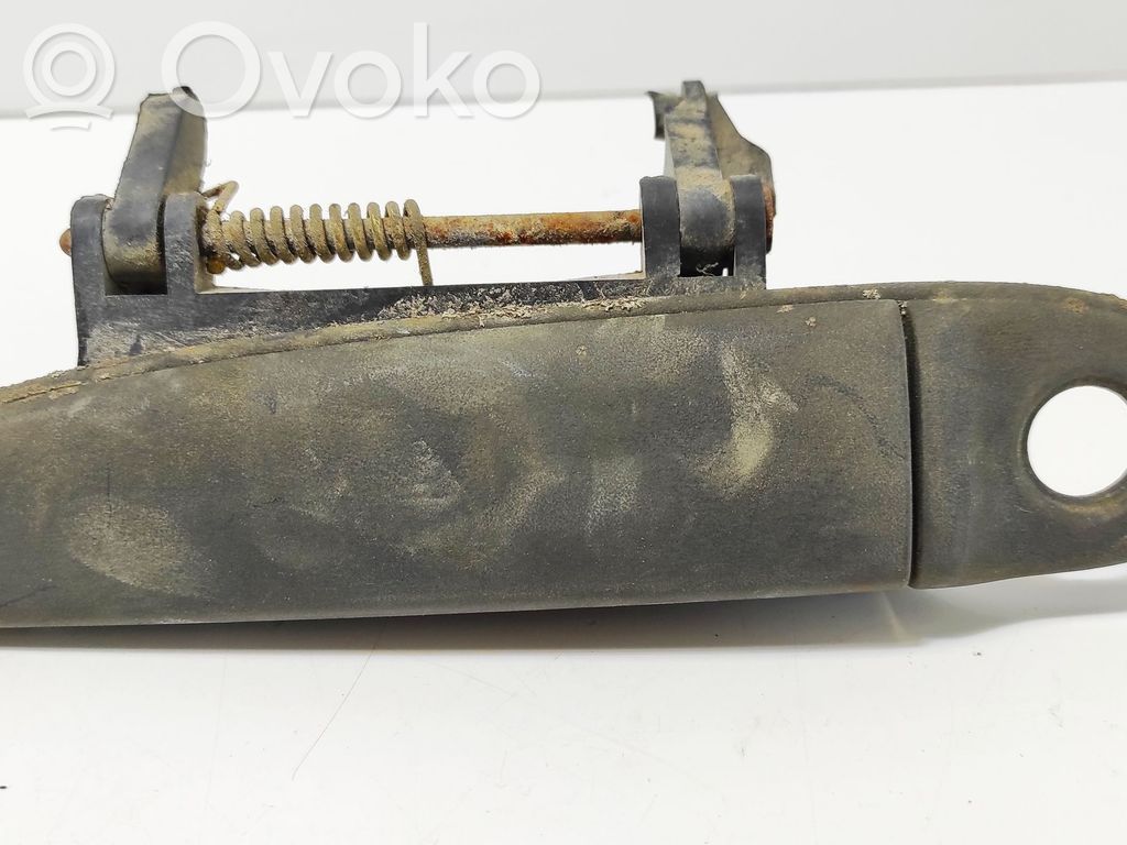 Etuoven ulkokahva