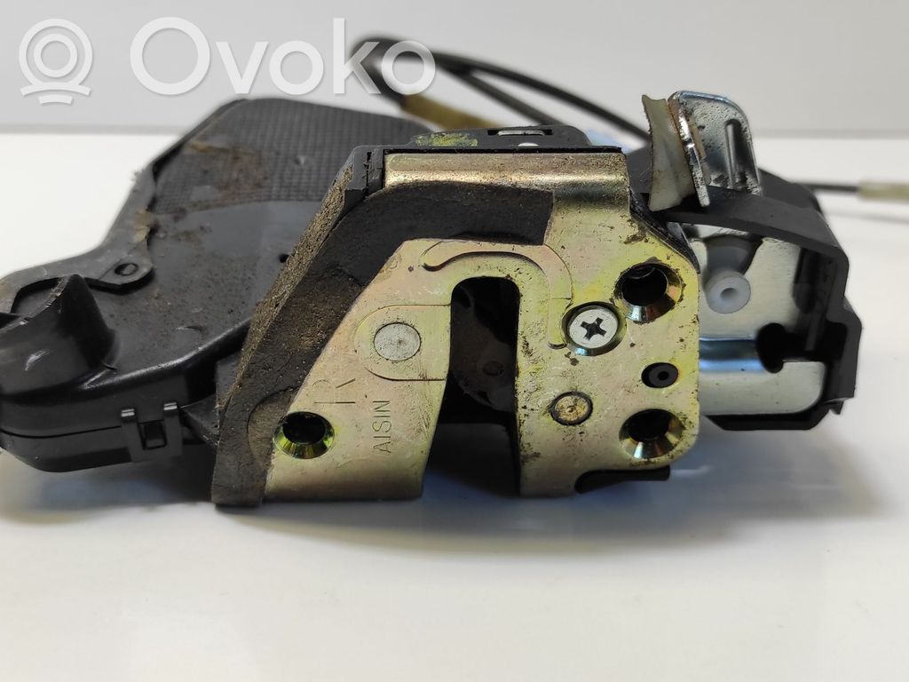 Etuoven lukko