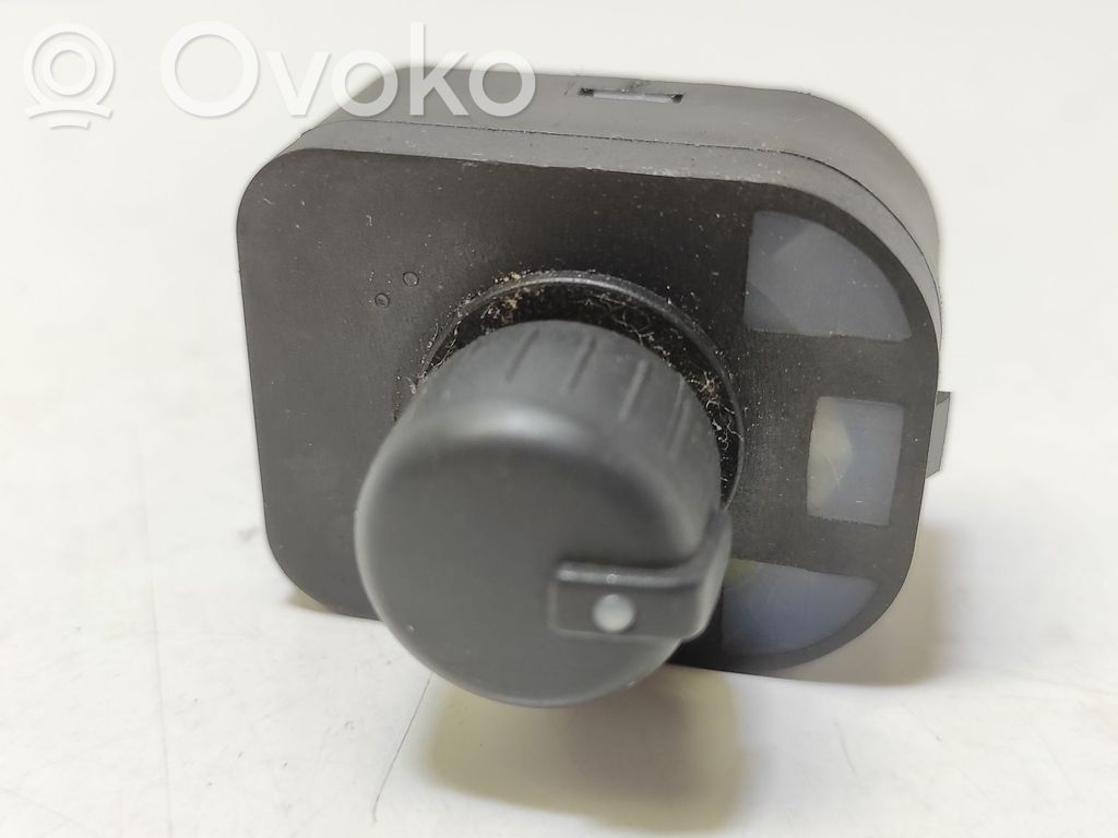 Audi A6 S6 C6 4F Wing mirror switch 
