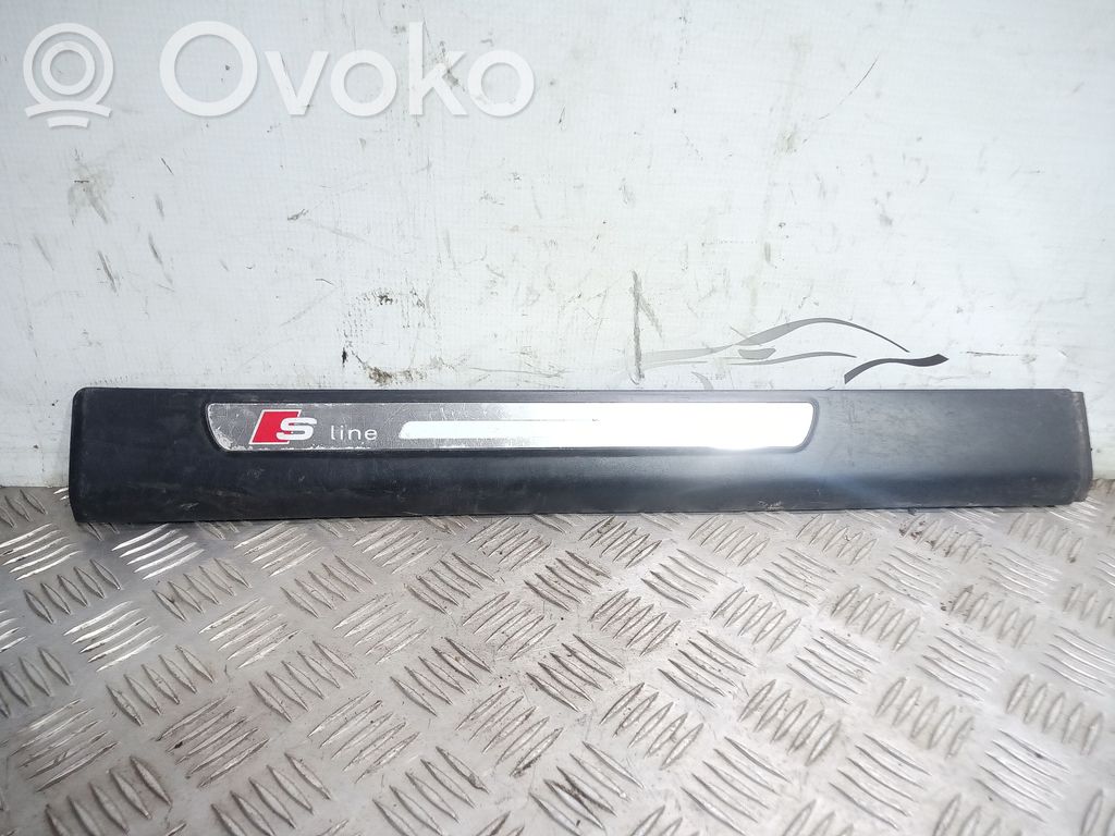 Audi A6 S6 C6 4F Listwa progowa tylna 