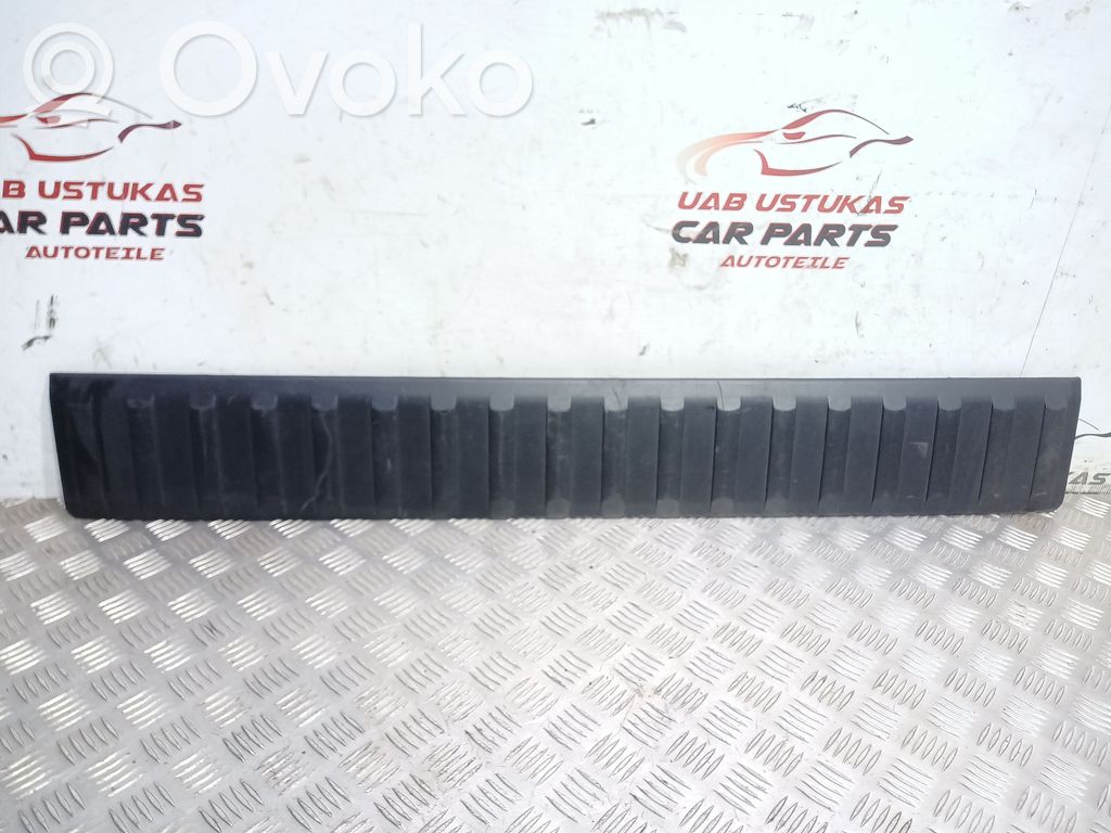 BMW X5 E53 Dolny panel schowka koła zapasowego 