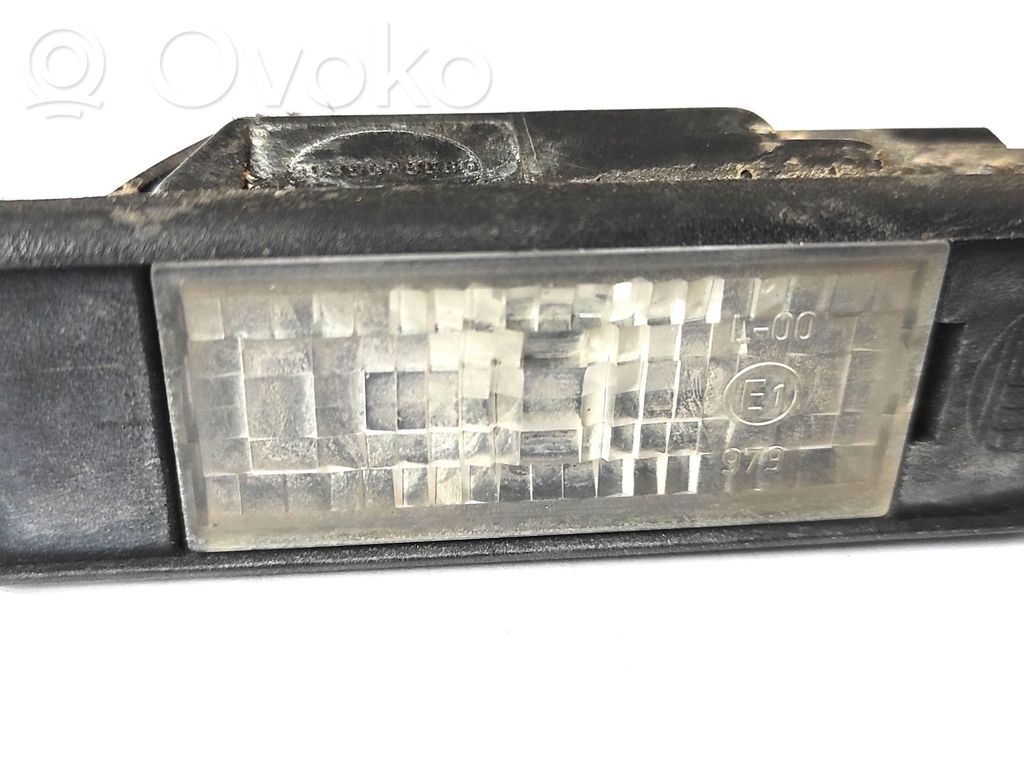 Nissan Primera Number plate light 
