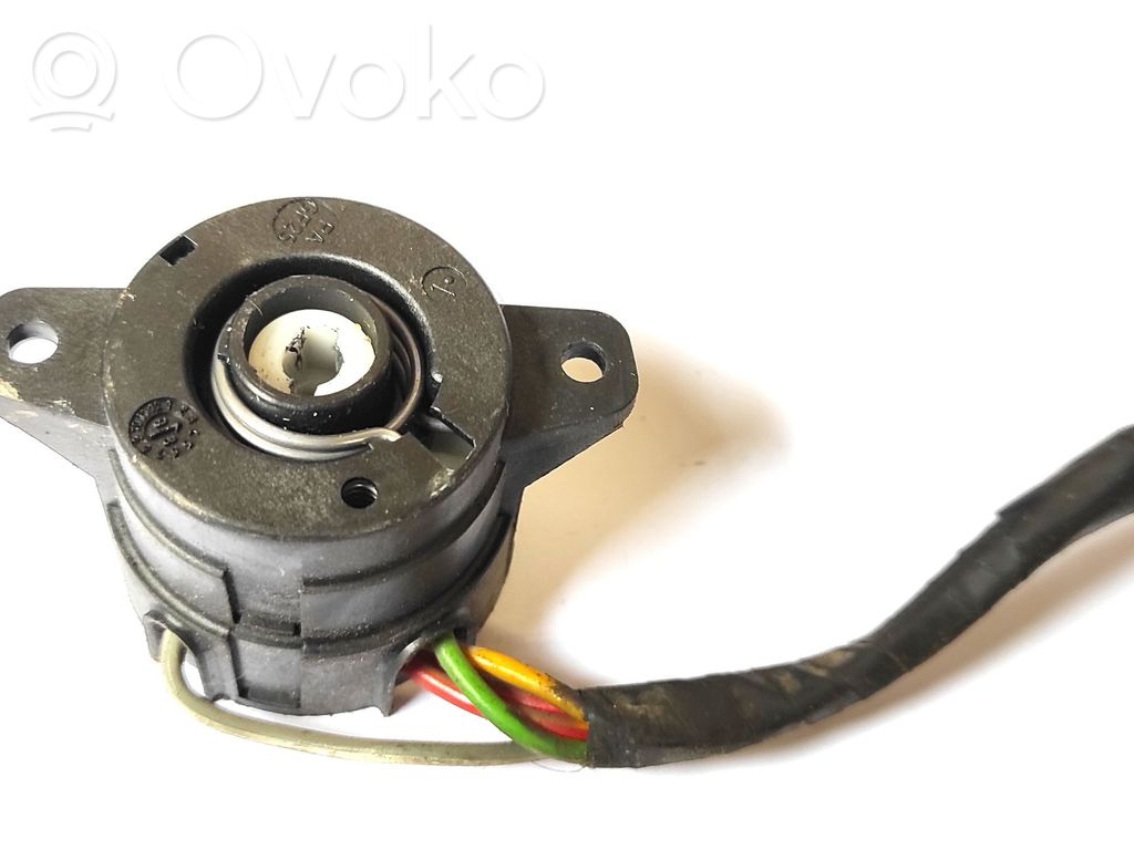 Ford Mondeo MK II Przekaźnik blokady zapłonu 