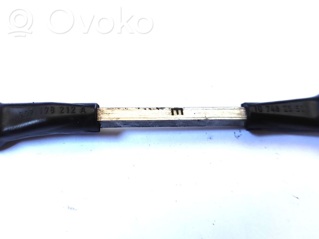 Audi A6 S6 C6 4F Other engine bay part 