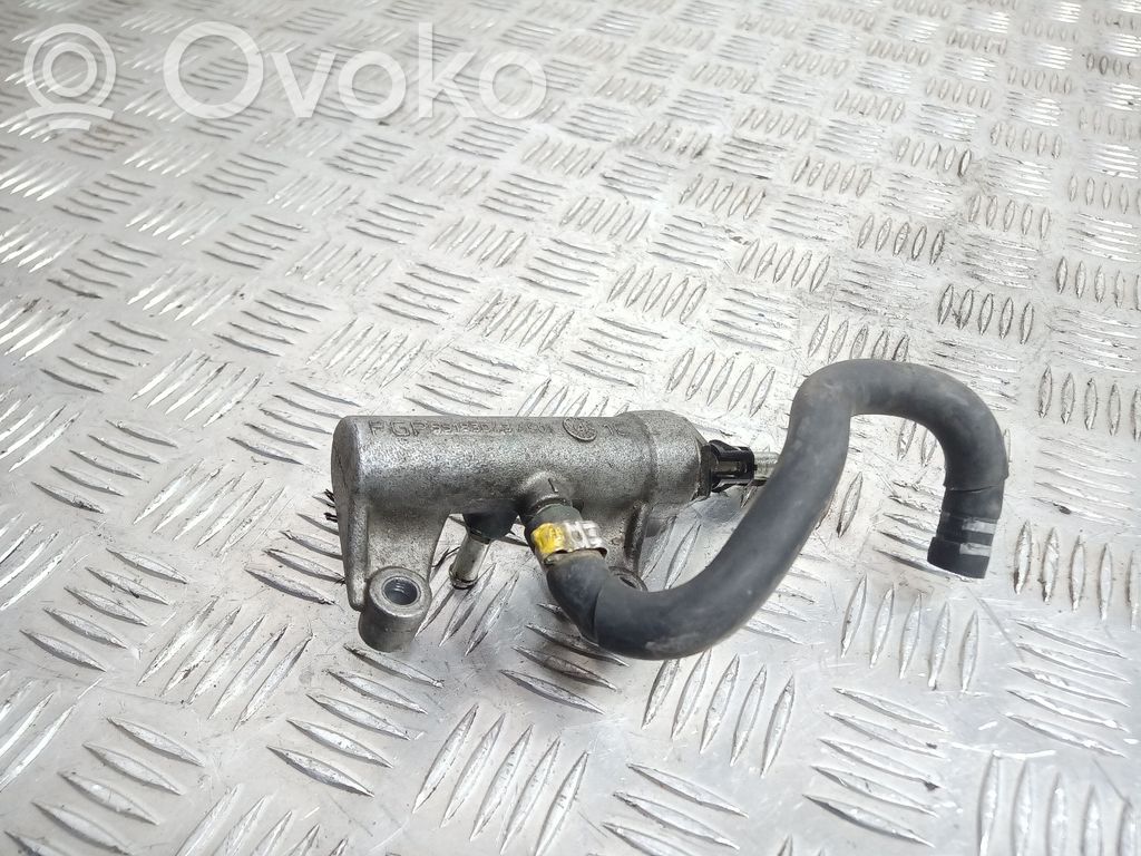 Opel Vectra C Regulator ciśnienia paliwa 