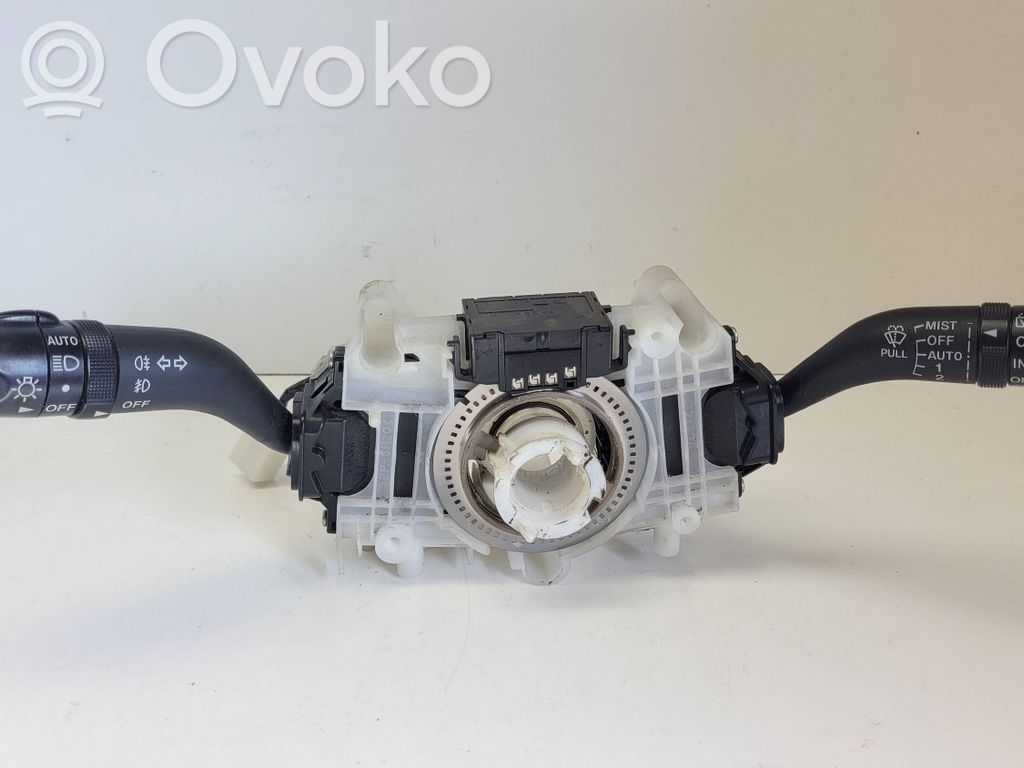 Mazda CX-7 Commodo, commande essuie-glace/phare 