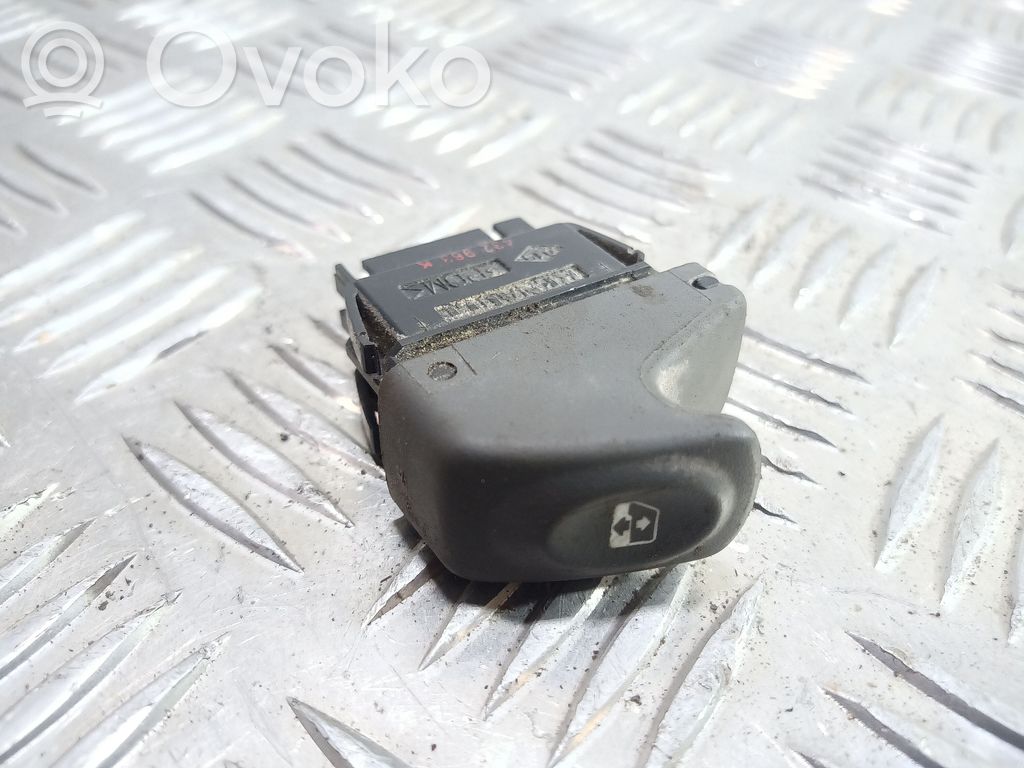 Renault Scenic I Electric window control switch 