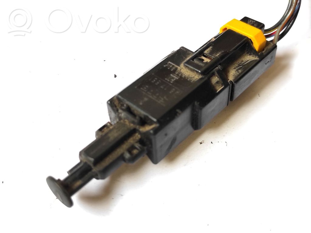 Opel Astra G Brake pedal sensor switch 