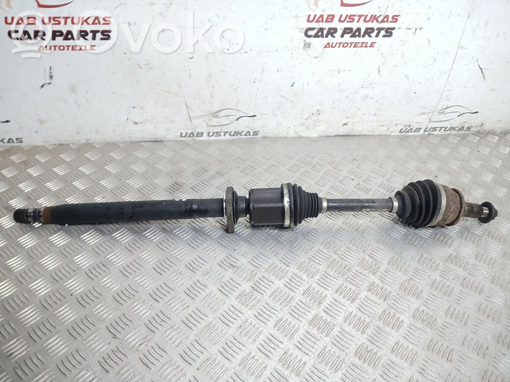 Opel Astra J Etuvetoakseli 