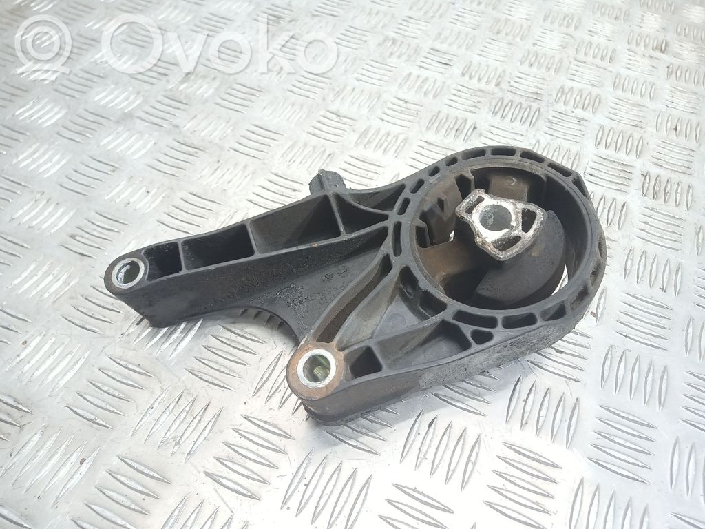 Opel Insignia A Engine mount bracket 