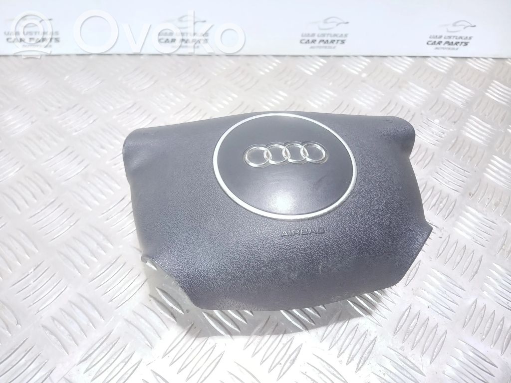 Audi A4 S4 B6 8E 8H Vairo oro pagalvė 