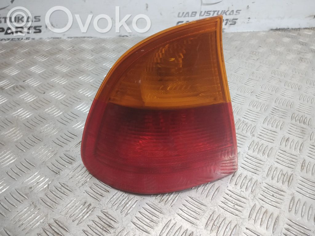 BMW 3 E46 Rear/tail lights 