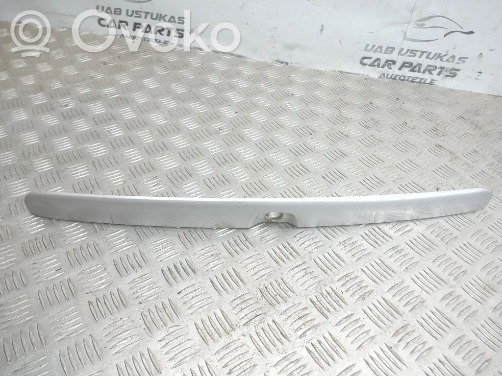Opel Vectra B Trunk door license plate light bar 
