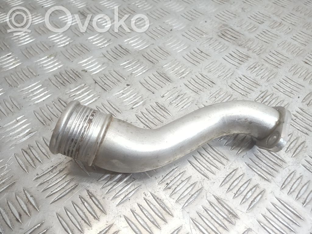 Intercooler hose/pipe