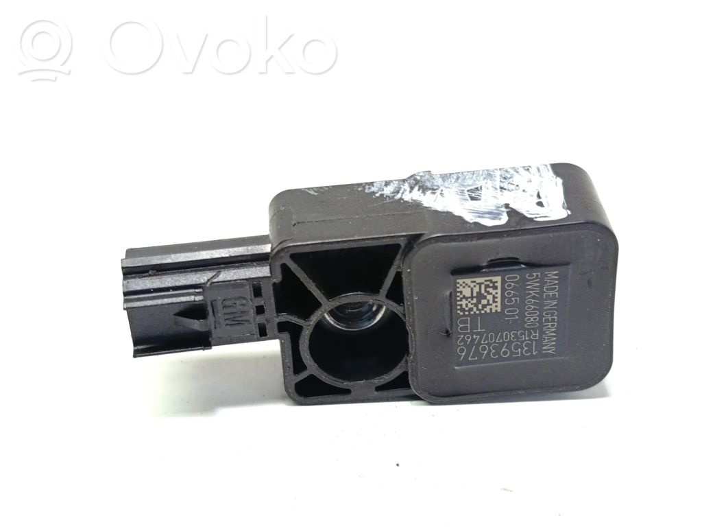 Opel Insignia A Airbag deployment crash/impact sensor 