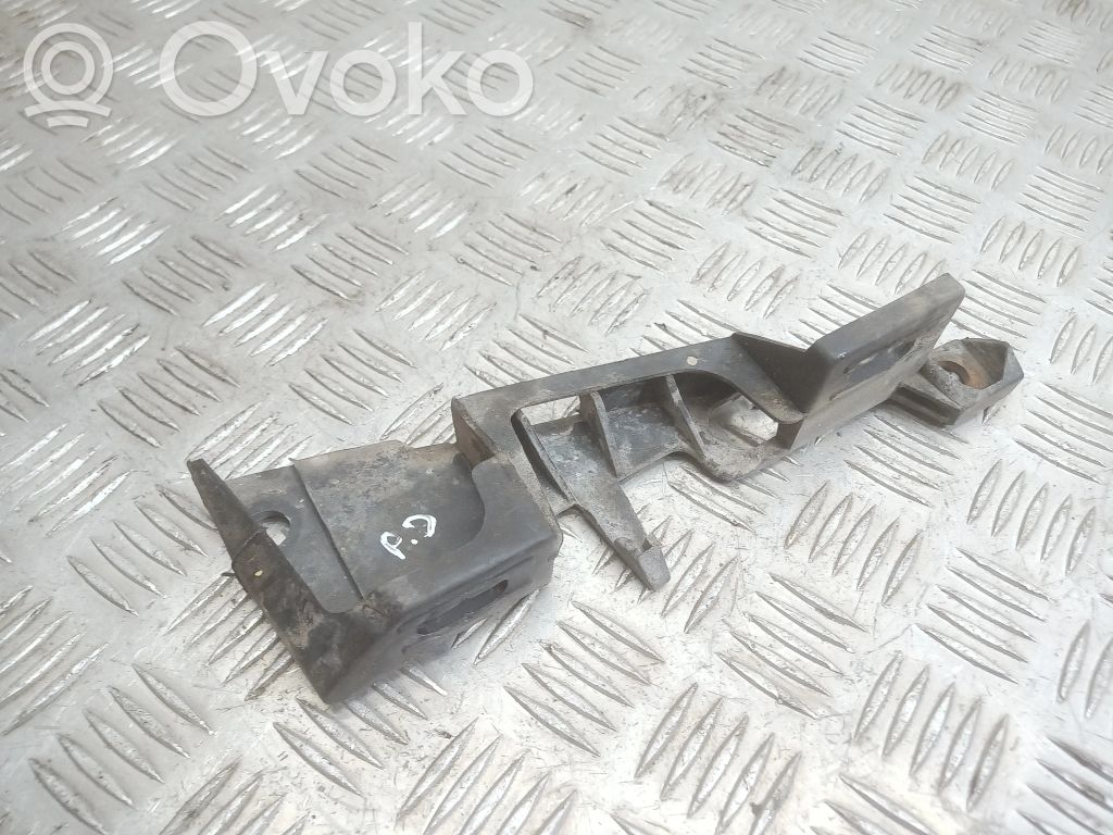 Citroen C4 I Front bumper mounting bracket 