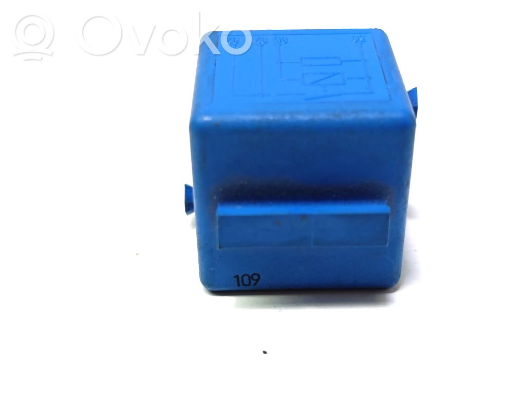 Other relay   8364581