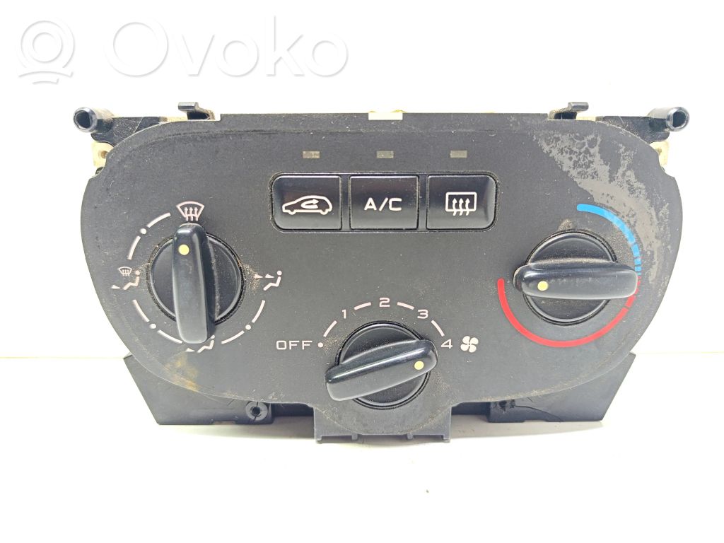 Peugeot 307 Climate control unit 