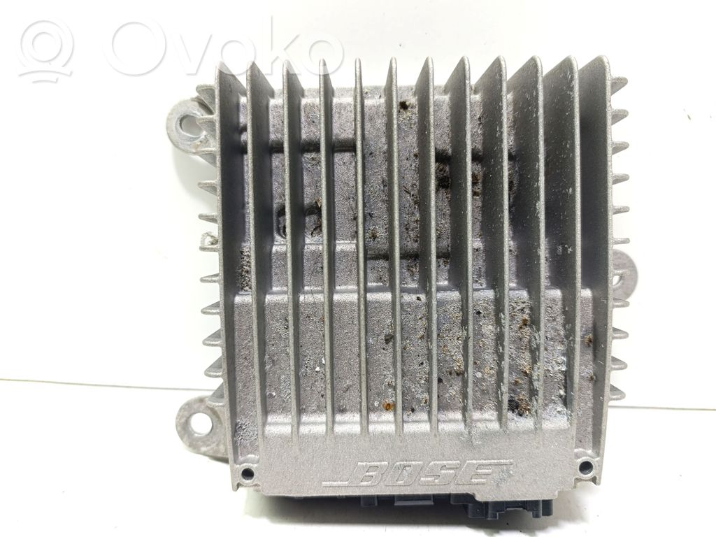 Mazda CX-3 Sound amplifier 