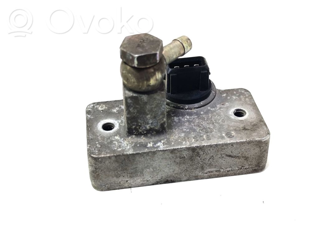 Audi 100 S4 C4 Air pressure sensor 