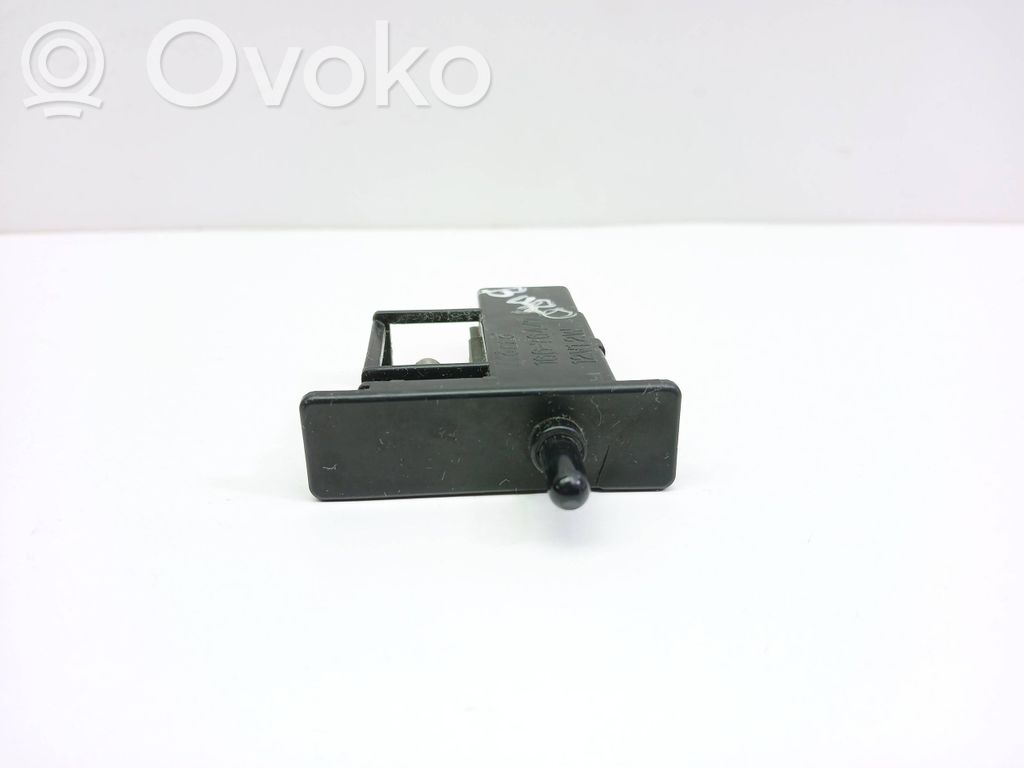 Toyota Avensis T250 Glove box light 