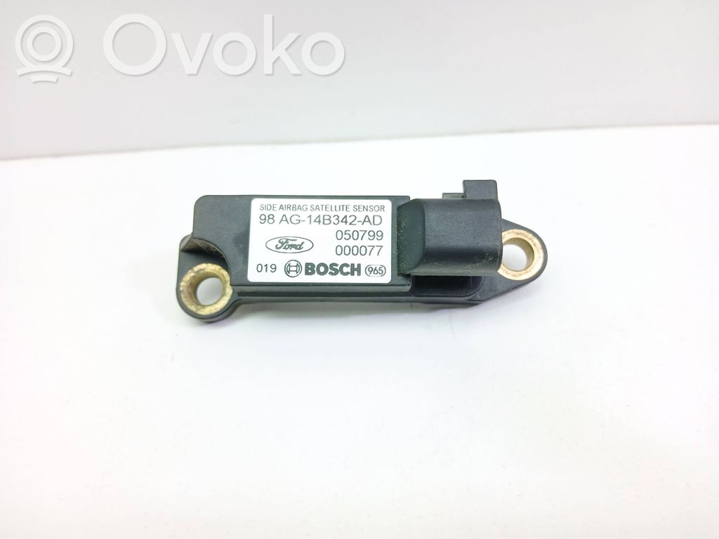 Ford Focus Airbag deployment crash/impact sensor 