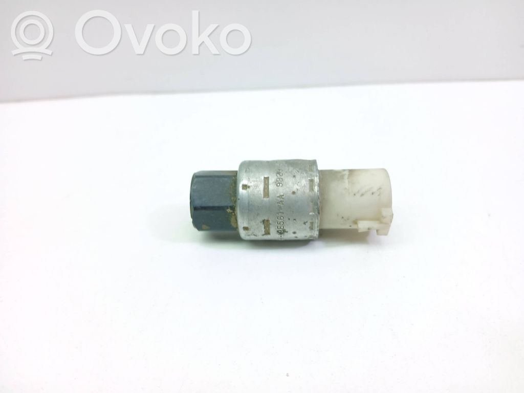 Ford Focus Air conditioning (A/C) pressure sensor 