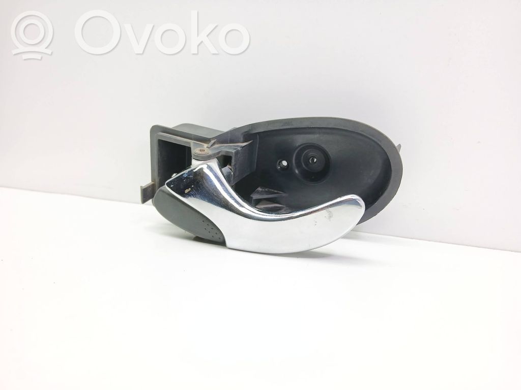 Ford Focus Manecilla interna puerta delantera 