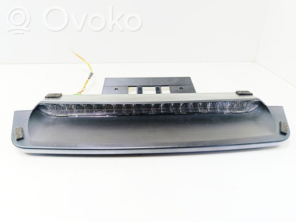 Volvo S80 Third/center stoplight 