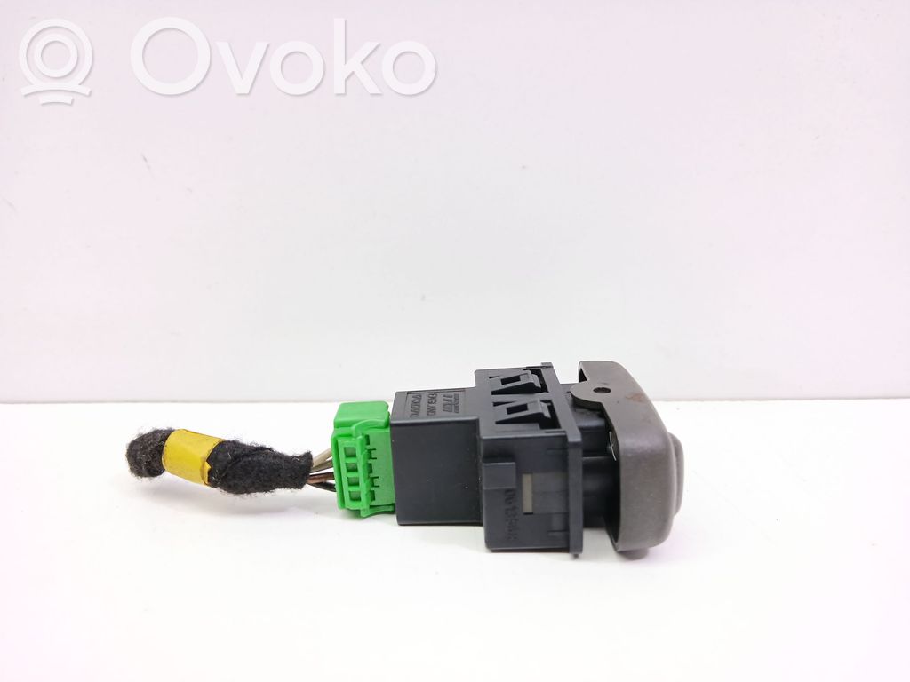 Volvo S40, V40 Central locking switch button 