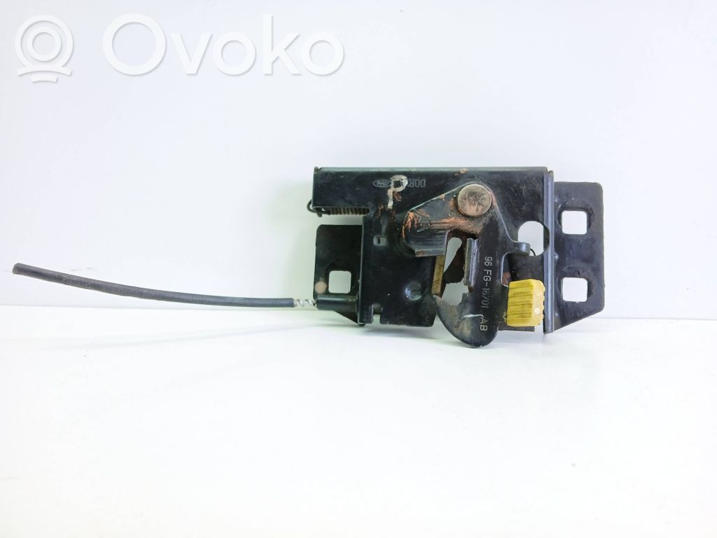 Ford Fiesta Engine bonnet/hood lock/catch 