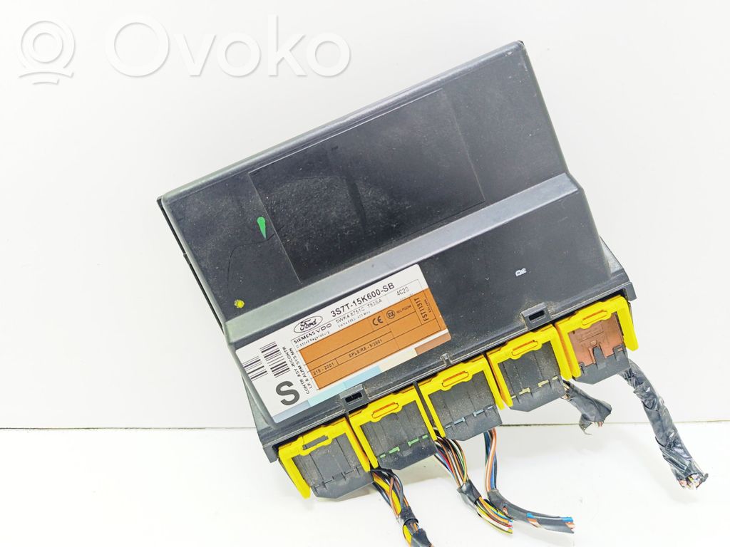 Ford Mondeo Mk III Comfort/convenience module 