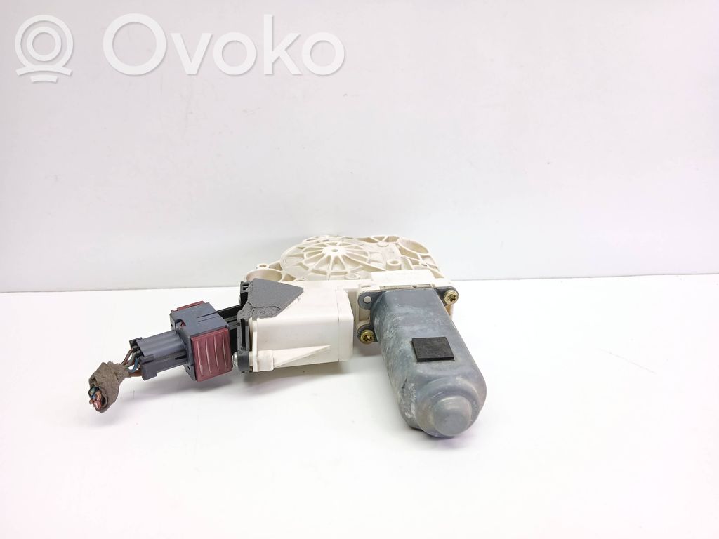 Motorino alzacristalli della portiera posteriore   0536007701