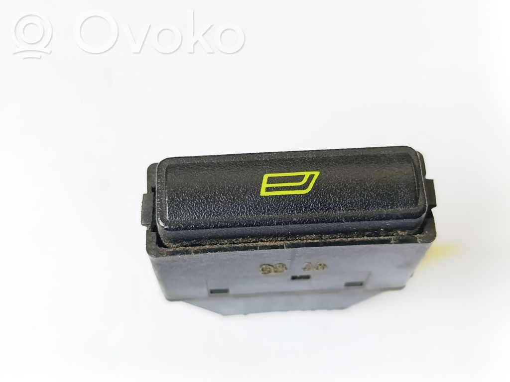 Audi A4 S4 B5 8D Electric window control switch 