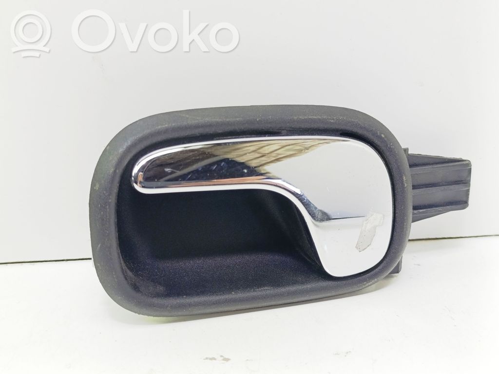 Audi A4 S4 B5 8D Manecilla interna puerta trasera 