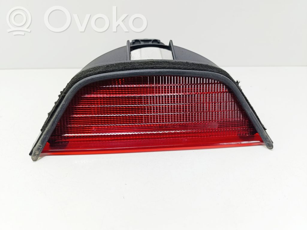 BMW 5 E39 Third/center stoplight 