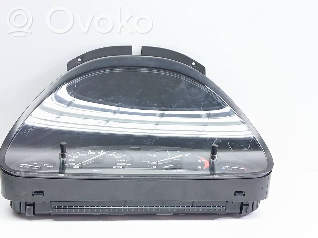 BMW 5 E39 Speedometer (instrument cluster) 