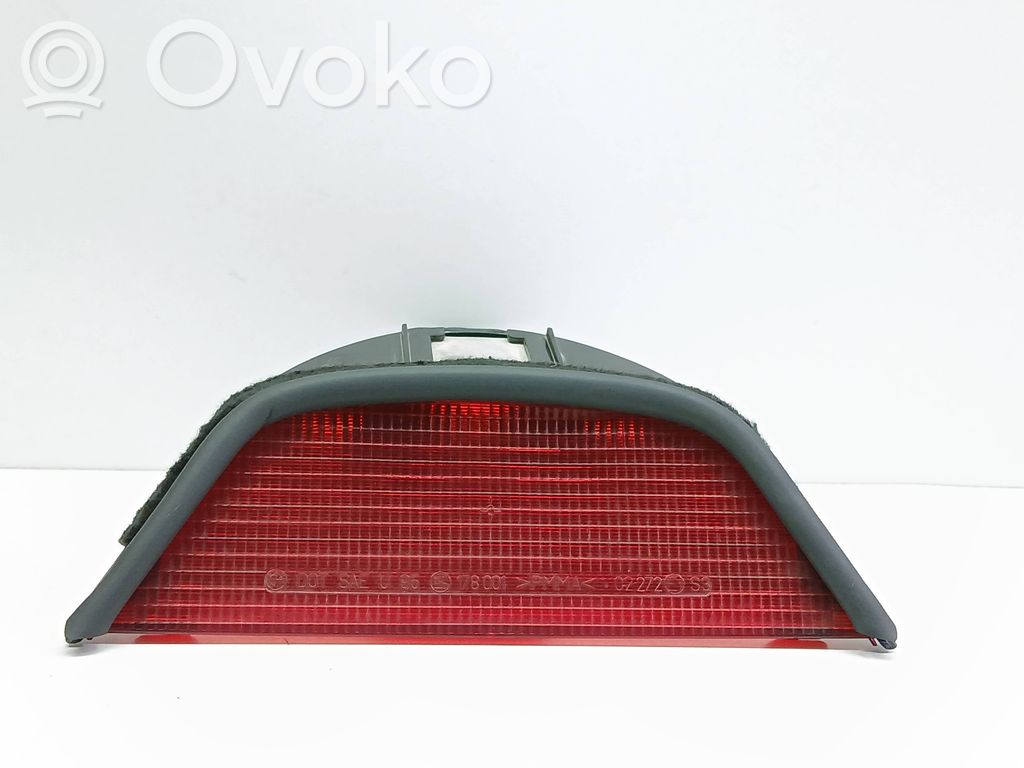 BMW 5 E39 Third/center stoplight 