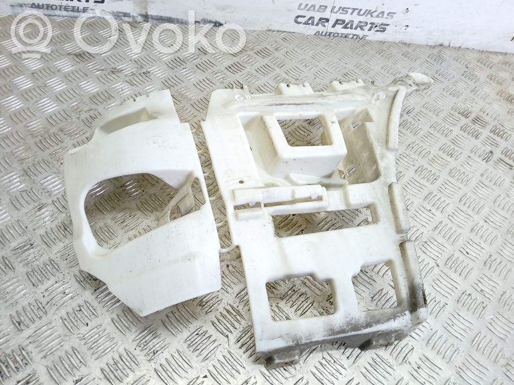 Rear bumper mounting bracket   8045508