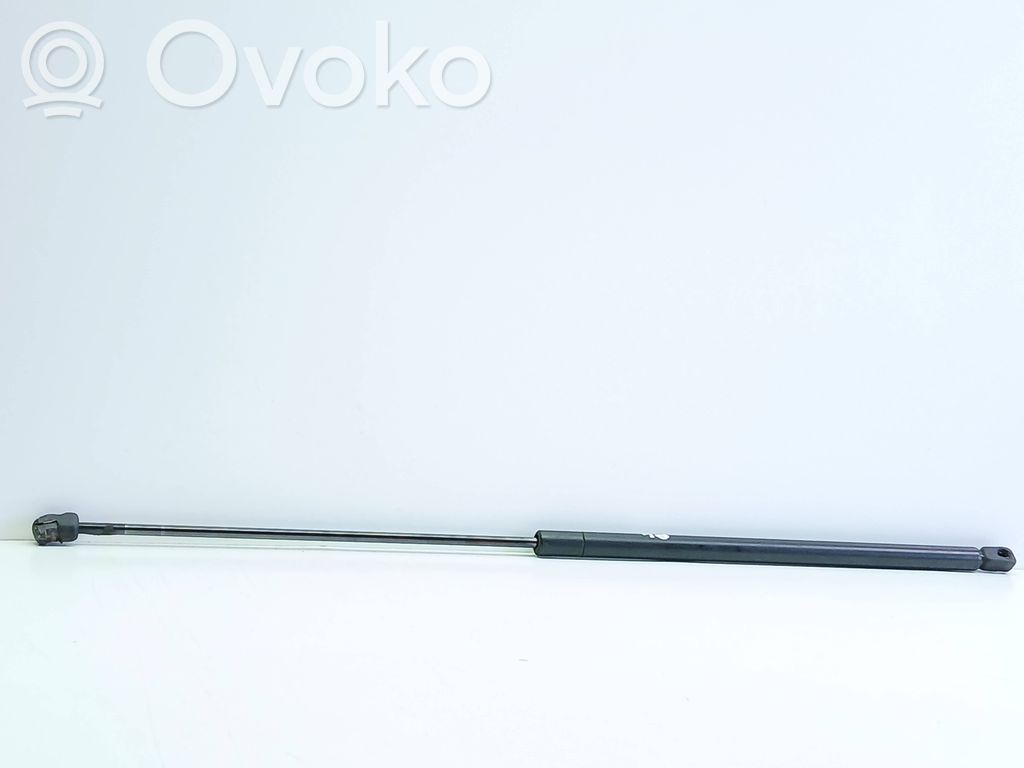 Volkswagen PASSAT B5 Siłownik maski przedniej 