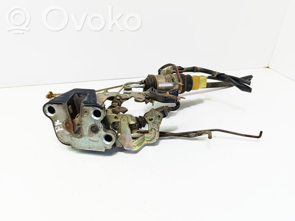 Etuoven lukko