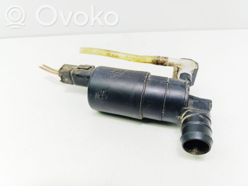 Citroen Xsara Picasso Windscreen/windshield washer pump 