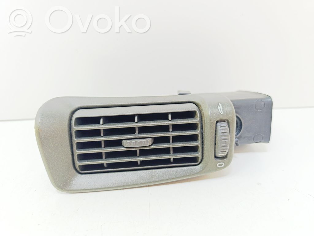 Volvo XC70 Rejilla de ventilación trasera 