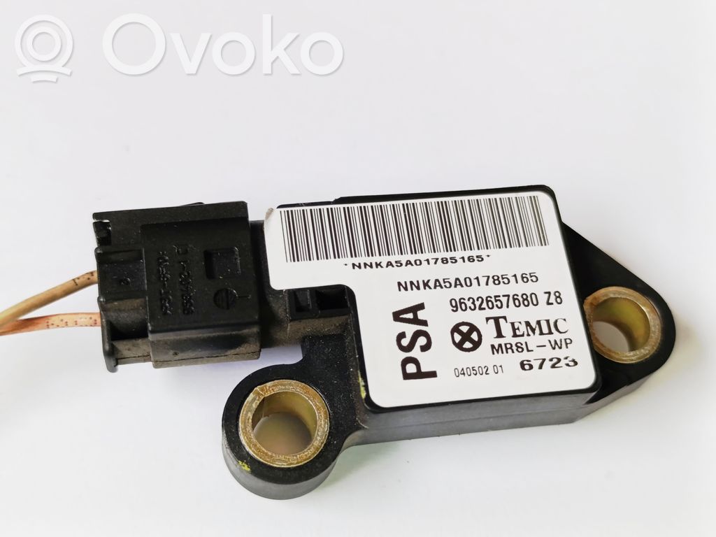 Peugeot 607 Airbagsensor Crashsensor Drucksensor 