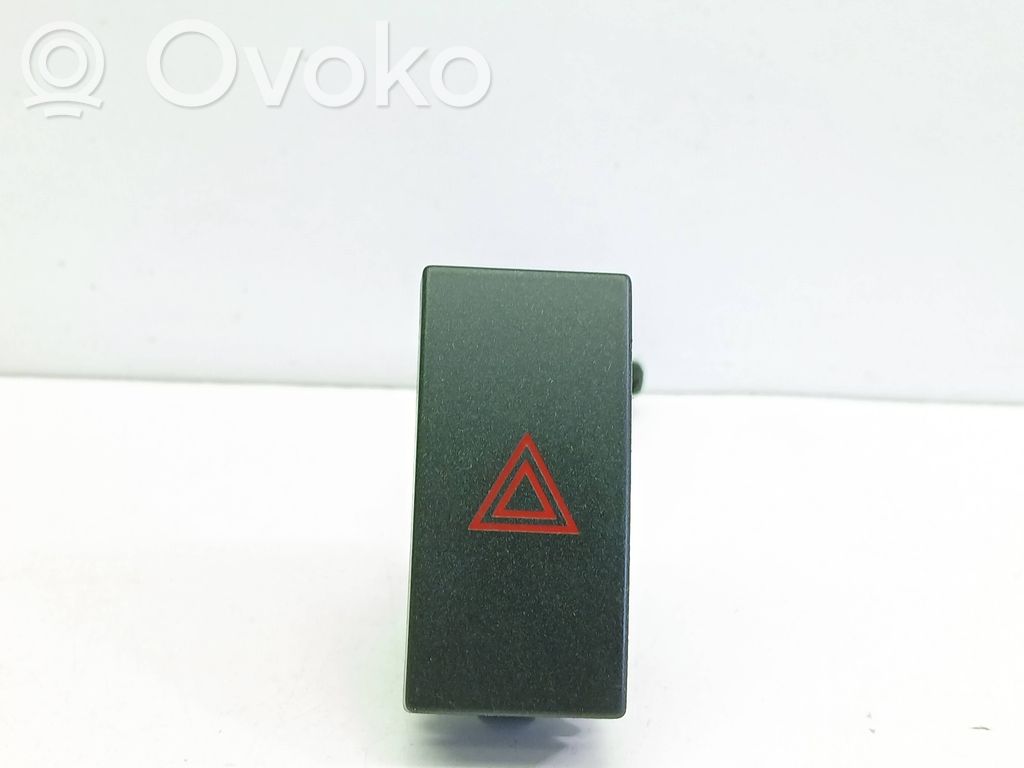 Ford Focus C-MAX Hazard light switch 